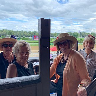 4 women at track ny 325px